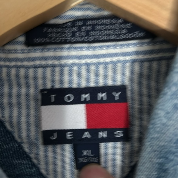 Tommy Jean Jacket - Picture 2 of 2
